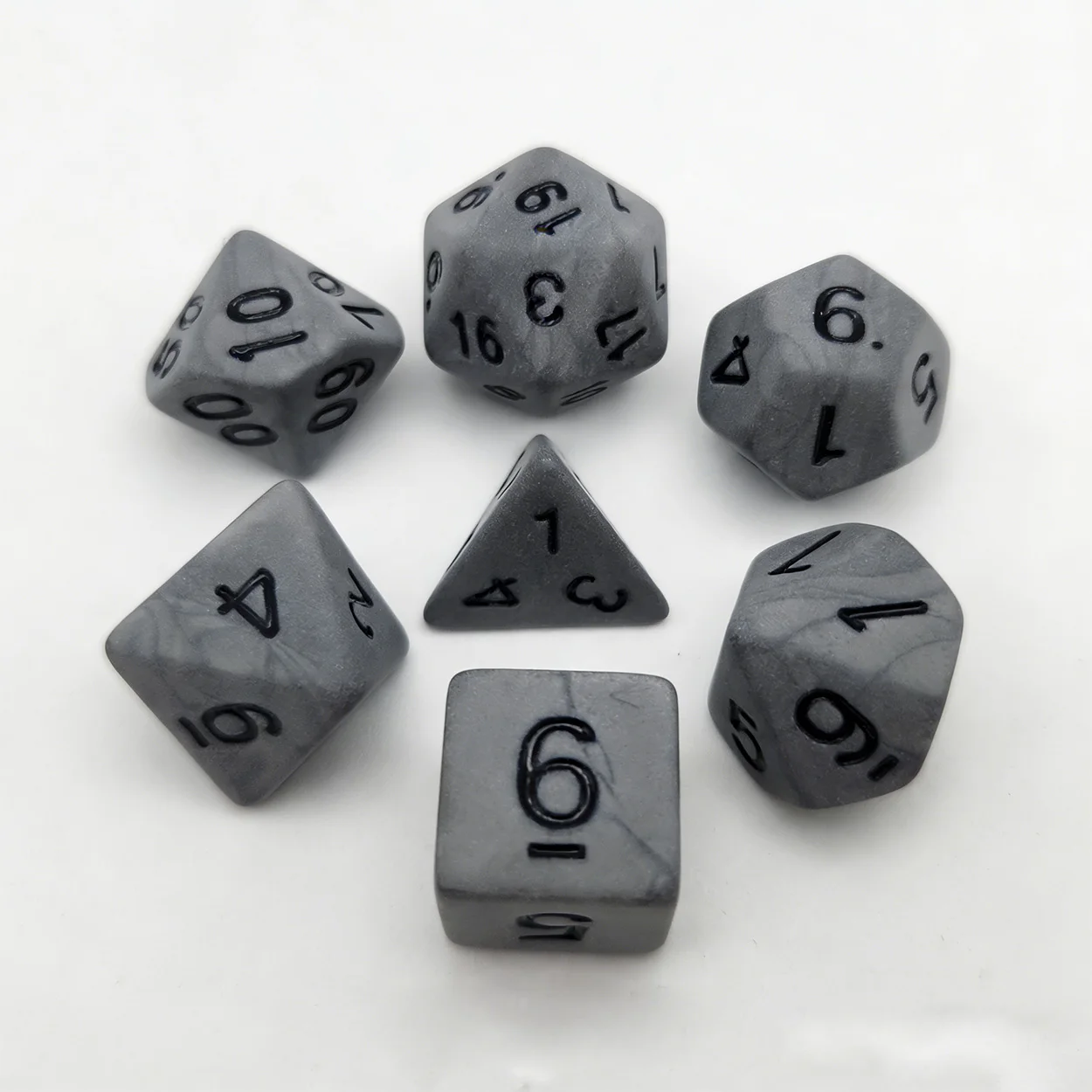 7 dice DND game dice character dice can be used for portable toys DND RPG TRPG games, produced by the source factory