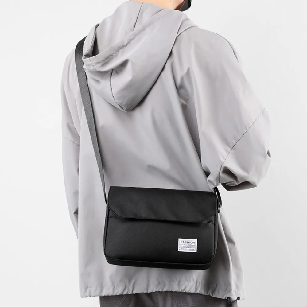 

Сплошная цветная мужская сумка-мессенджер, большая вместительная минималистичная нейлоновая сумка через плечо с несколькими карманами и регулируемым ремешком, сумка через плечо для колледжа