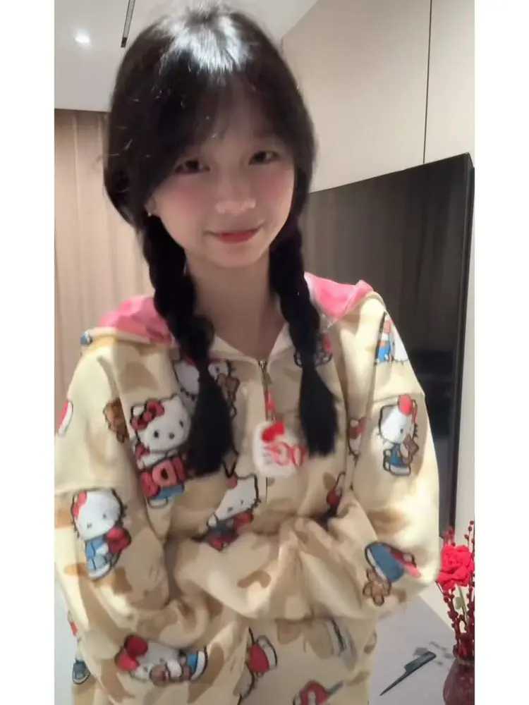 

Женская осенняя новинка: худи-кардиган Katie с камуфляжным принтом, свободного кроя, с длинными рукавами, на молнии, для повседневной носки