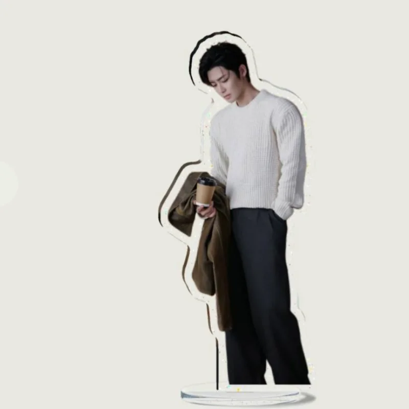 Neo Hou Minghao HD Poster Picture 12cm Stand Up TV Love in The Clouds Drama Stills Humanoid Stop Sign Desktop Decor Ornaments