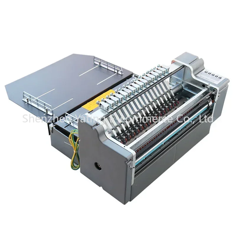 High-speed automatic feeding label cutting machine, sticker slitting machine, A3 type self-adhesive marking machine.