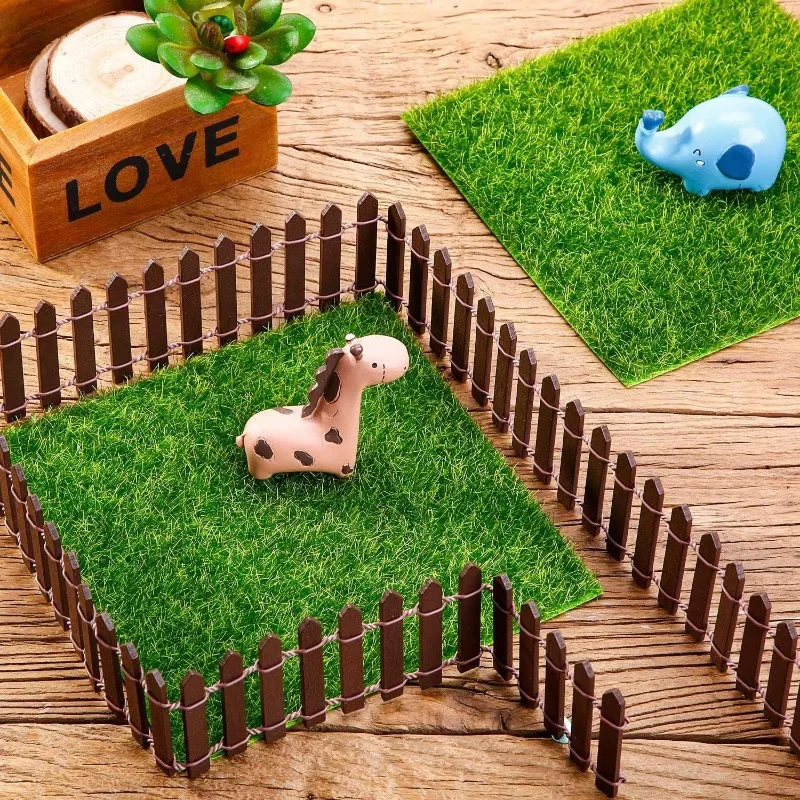 1-4 Packungen 15x15cm Puppenhaus Miniatur-Grasmatte Simulierter Rasen für Mikro-Landschaft DIY Modell Zubehör – Detail 2
