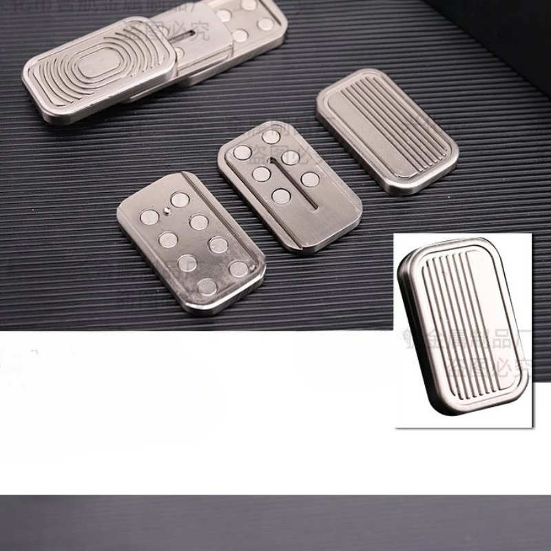 Fidget Toys Giocattoli giroscopici a 3 strati Carte di spinta in metallo Punta delle dita Giroscopio Decompressione Spinta a mano Carte di scatto Monete Riduzione dello stress