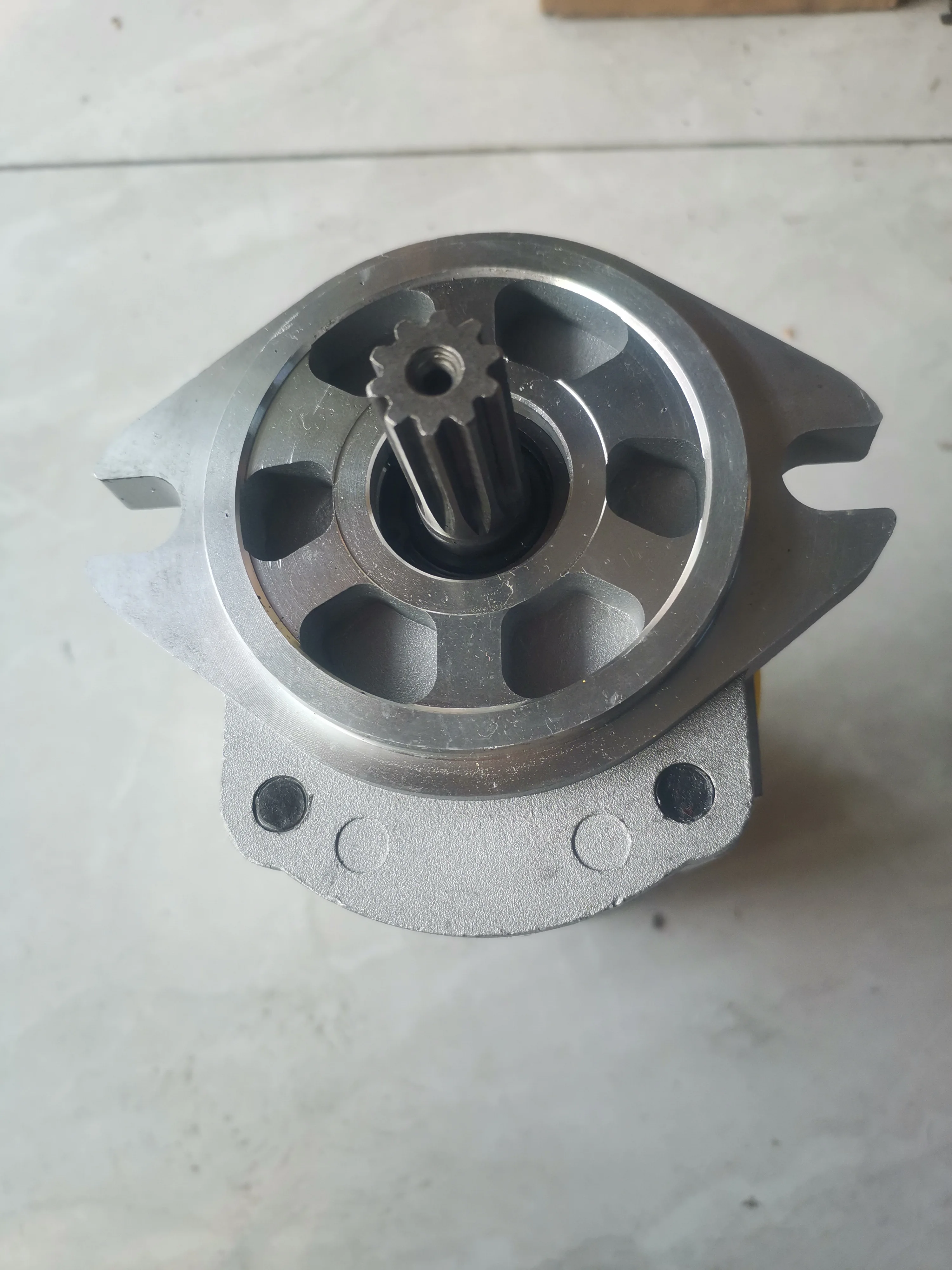 9217993 9218031 4181700 Baggerzubehör Hydraulische Zahnrad-Pilotpumpe für Hitachi Bagger ZX330 ZX200-6 ZX240-3 ZX270-6 ZX350-6