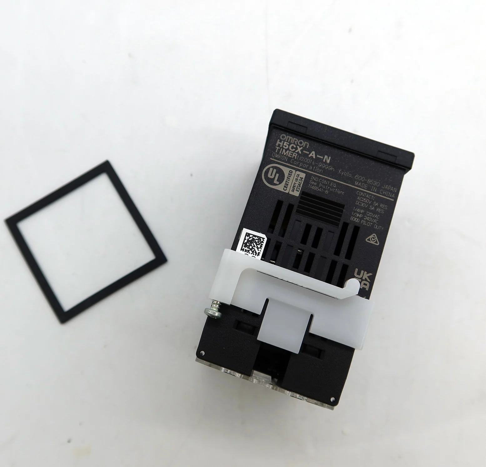 H5CX-A-N Digital Timer Contact output 100 to 240 VAC Terminal block models