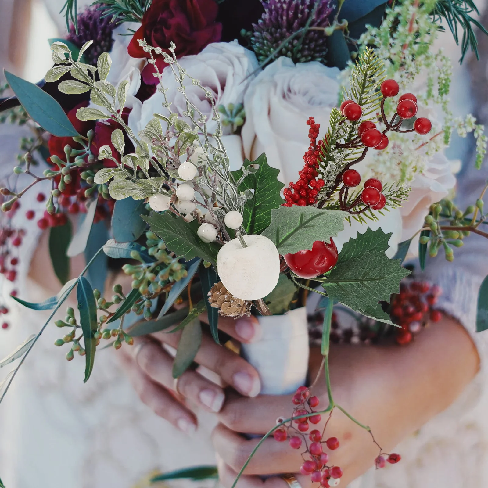 

4Pcs Simulated Berry Branches Artificial Plant Decoration for Christmas Wreath DIY Craft Red Berry Ornament Holiday Party