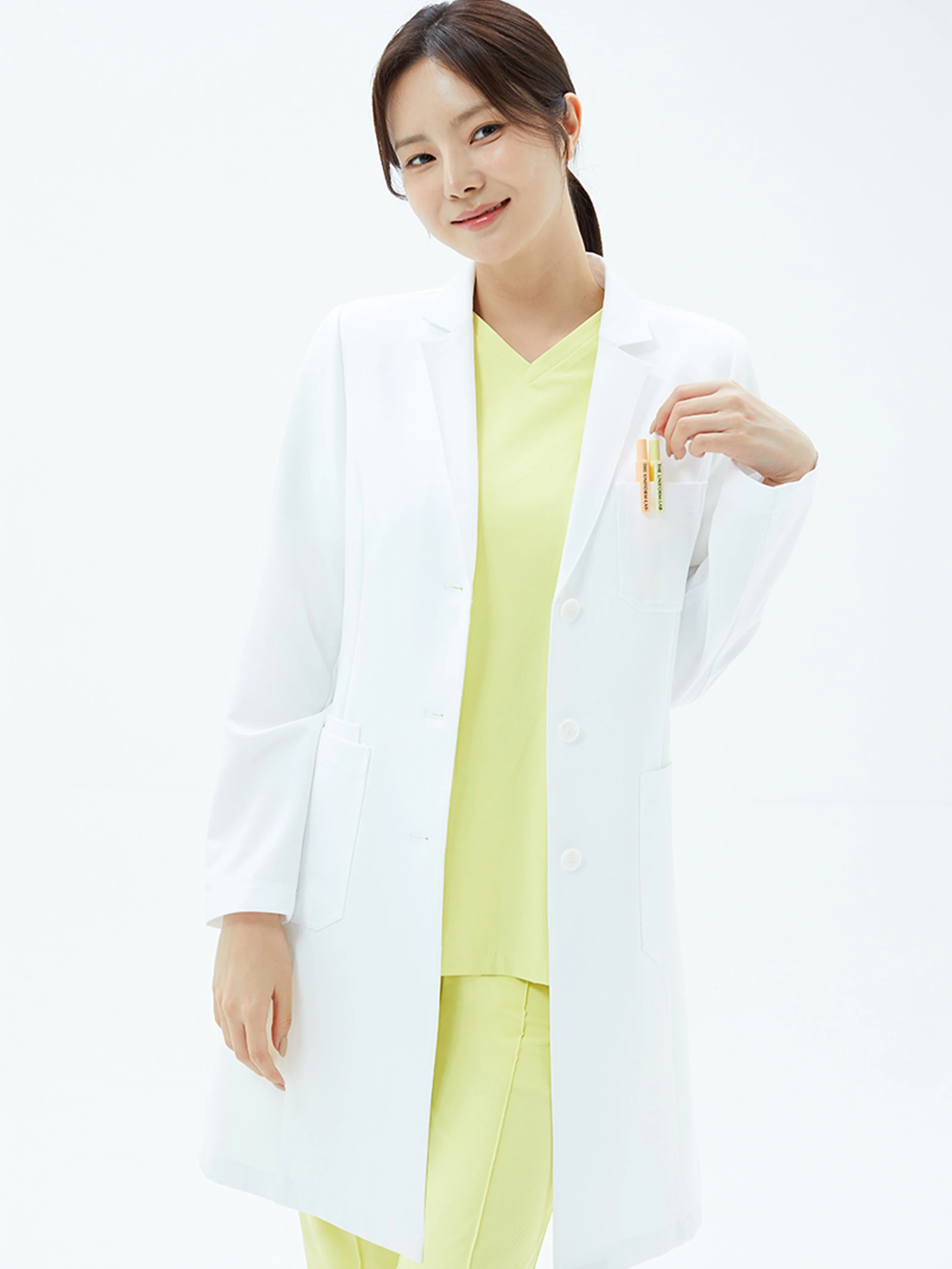 

2026 New Korean Style Simple Eye Dental White Coat Loose Women's Medical Uniform Doctor Workwear Student School Uniform