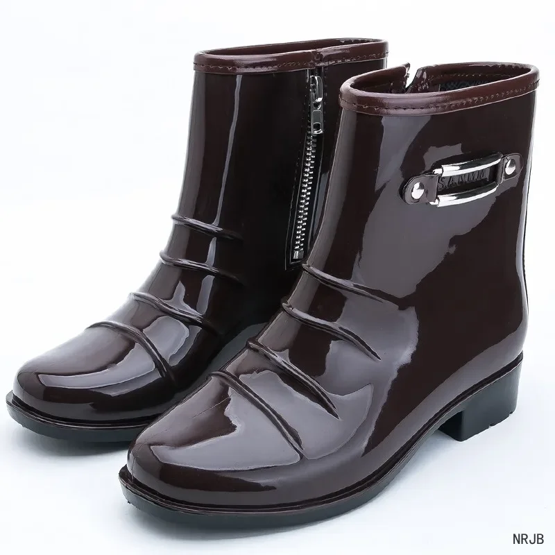 Black Rubber Rain Boots Women wellies PVC Gumboots Vamp Rubber Sole Galoshes Gumboots Rainboots Women Round Toe Slip-On