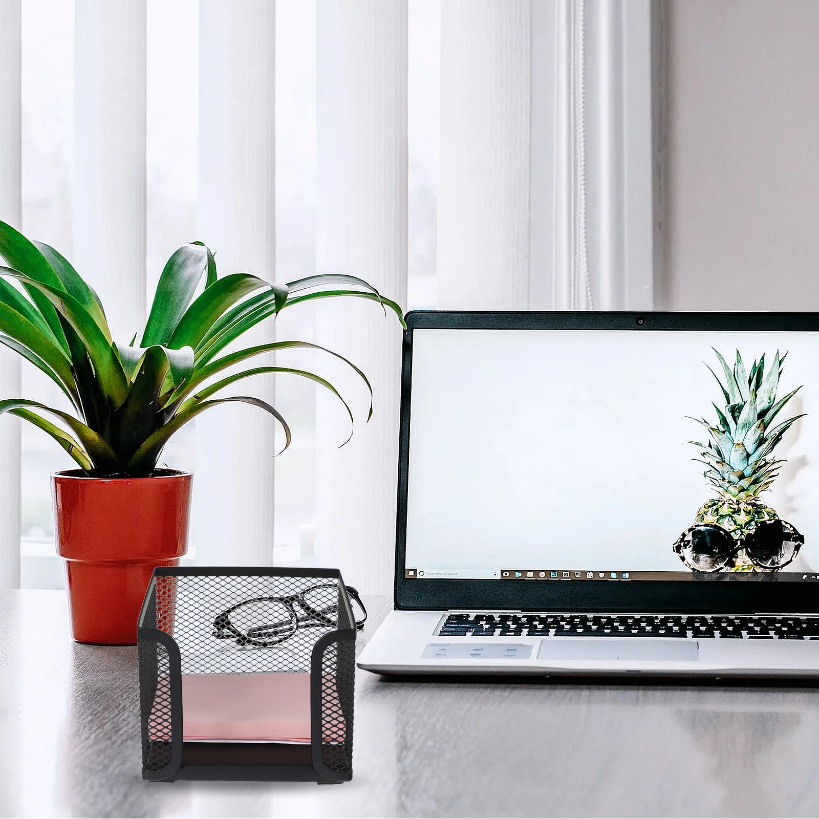 

3pcs Black Iron Mesh Memo Holder Notepad Storage Box for Desk Office Supplies ganizer Container Note Papers Case