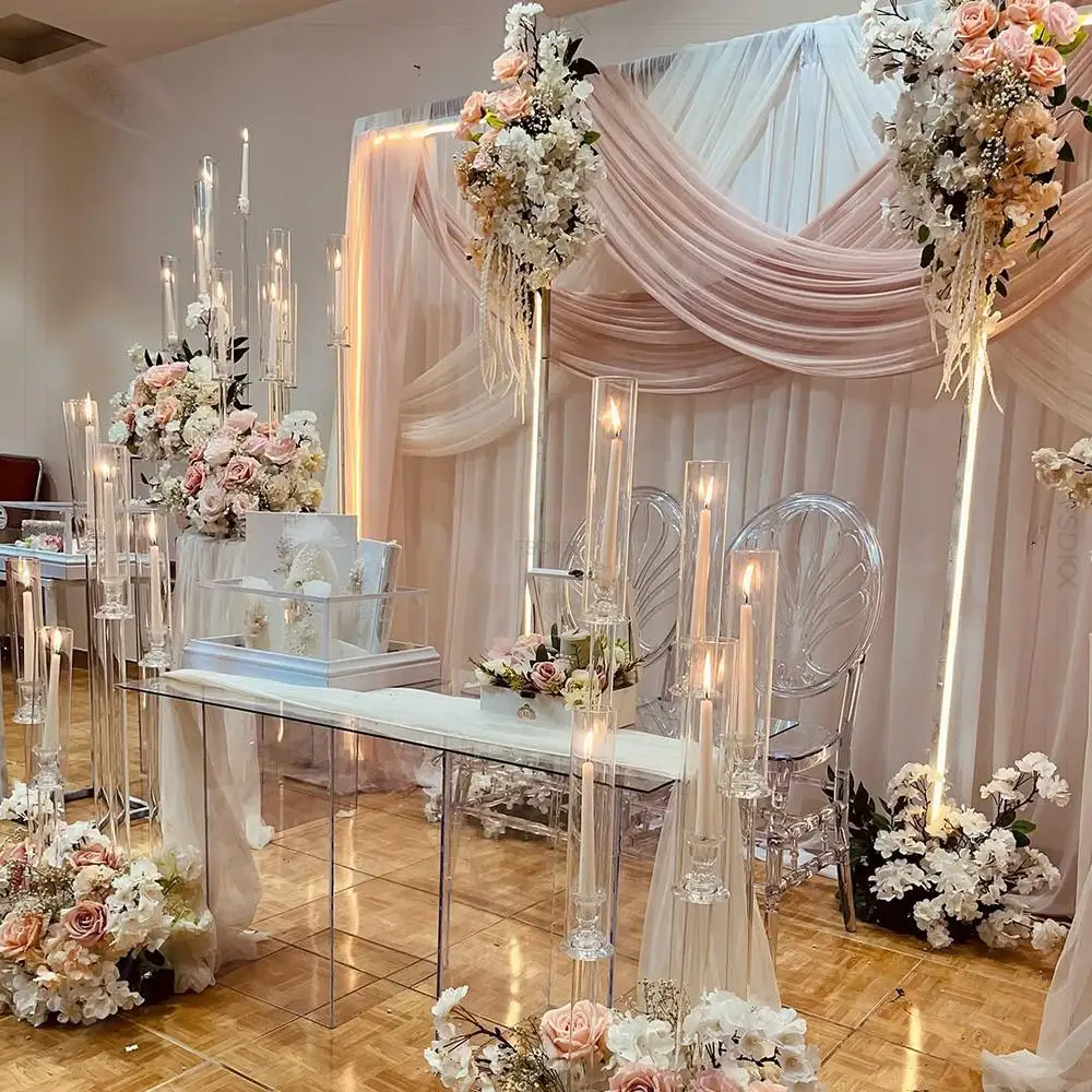 Hurtowe luksusowe, szyte na miarę białe zasłony, tła i kurtyny do dekoracji ślubnych.