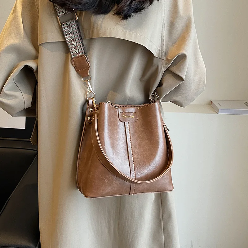 

Luxury High Quality Retro PU Leather Ladies HandBags Women Vintage Purse Tote Bags Large Capacity Shoulder Crossbody Bucket Bag