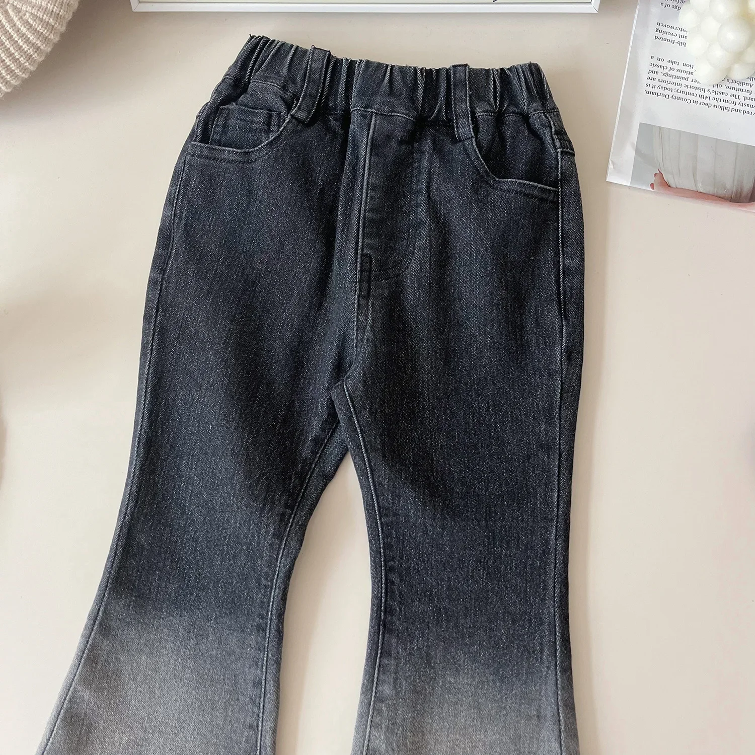 2024 طفل الفتيات موضة التدرج اللون الدنيم السراويل الطويلة متوهج الاطفال الجينز الأطفال ربيع الخريف السراويل الملابس المراهقين 2-10Y