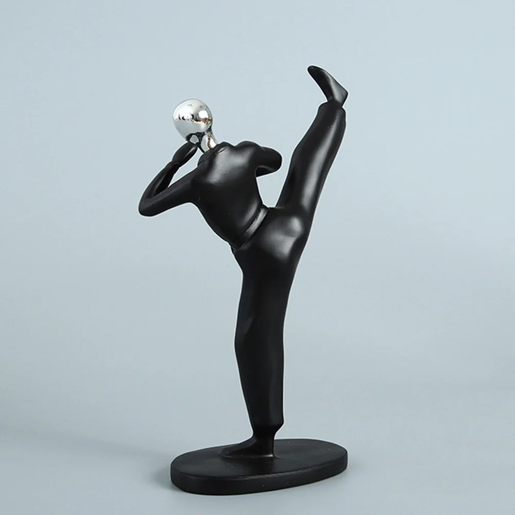 

Resin Sports Athlete Desktop Ornament Resin Craftwork Adornment Creative Table Decoration for Bedroom Living