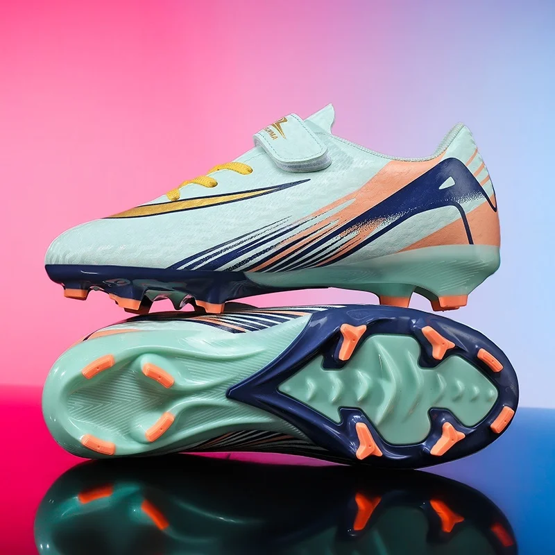 

New Men Kids Soccer Shoes Match Football Boots Ultralight Cleats Grass Boys Professional Non-Slip Training Shoes Drop Shipping
