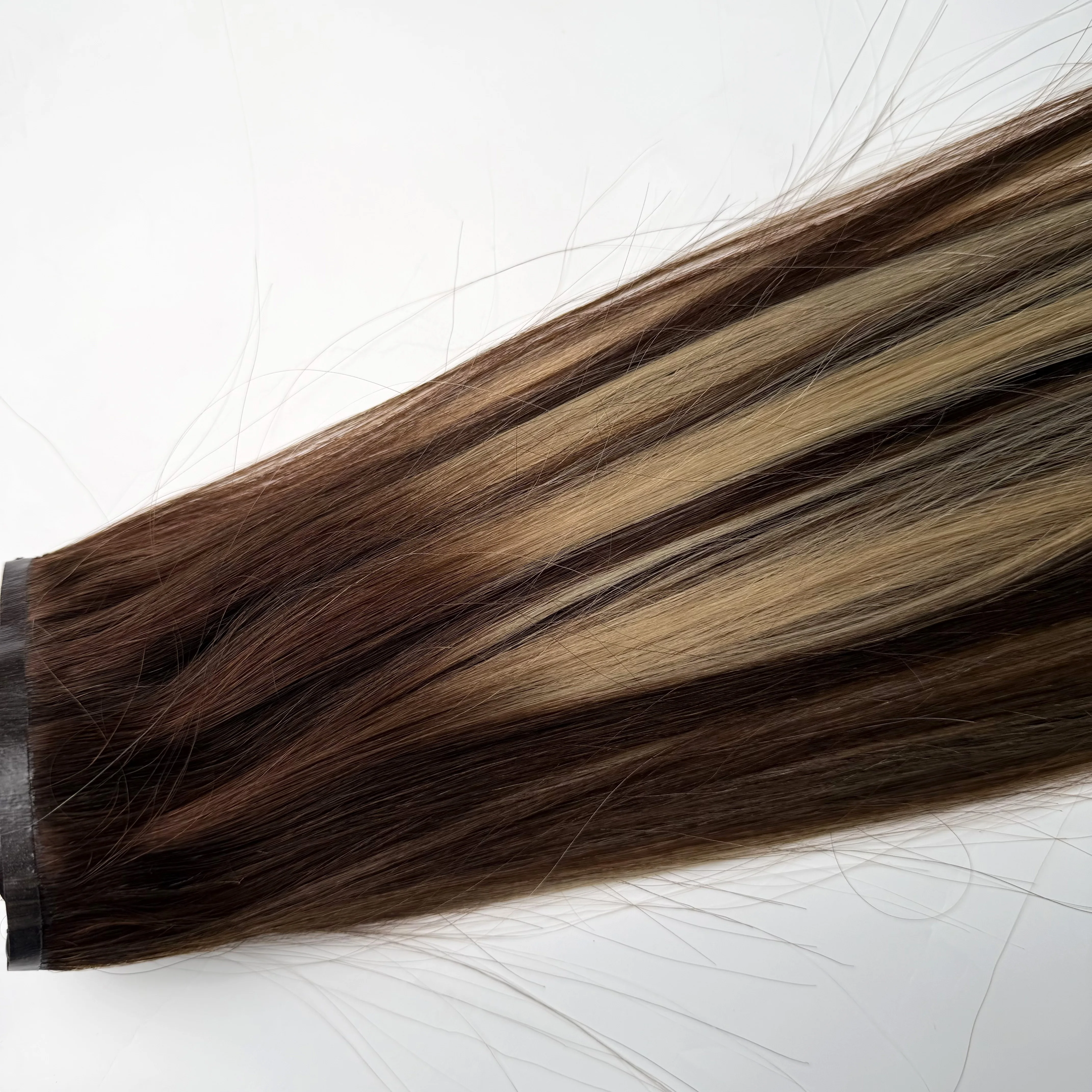 

Eliysako 100% Brazilian Human Remy Clip on Hair Extensions Wholesale Natural Seamless clip in hair extensions