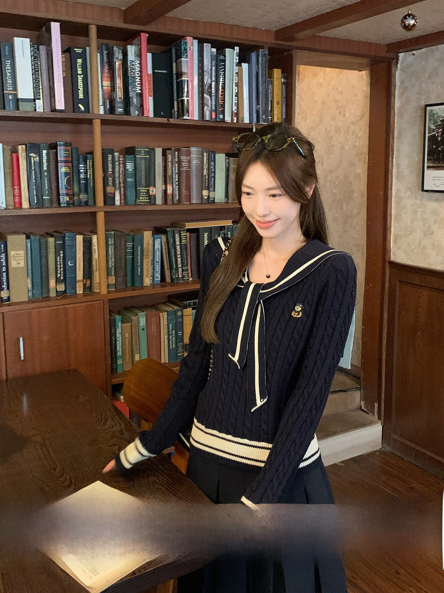 

Morning Bloom Navy Collar Knitted Sweater Women Winter College Sle V-Ne Top Twist Knit oulder awl Soft Long Sve