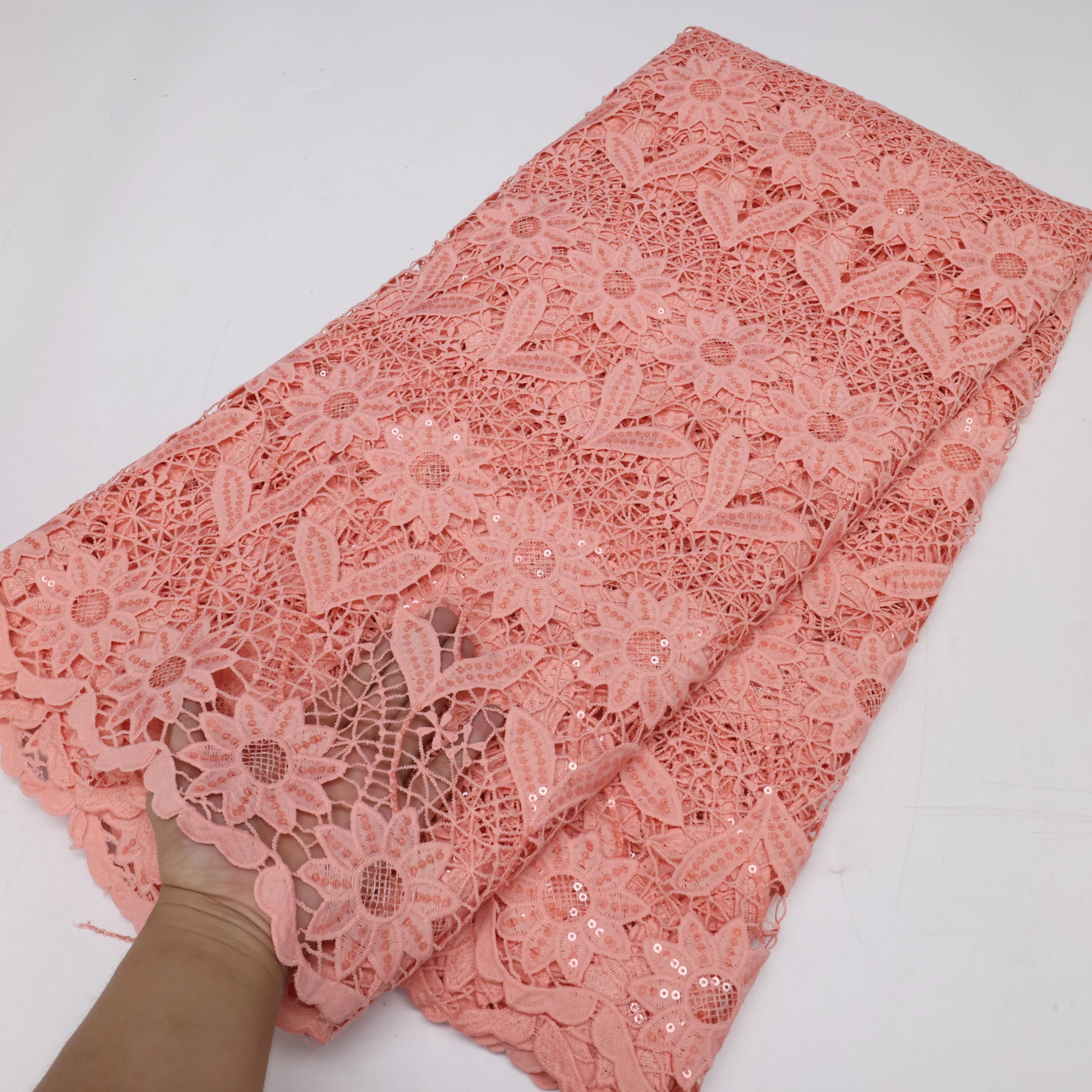 

Nigerian Guipure Cord Lace Fabric Milk Silk Lace Fabric African Lace Fabric 2024 High Quality New Dress for Women Wedding Party