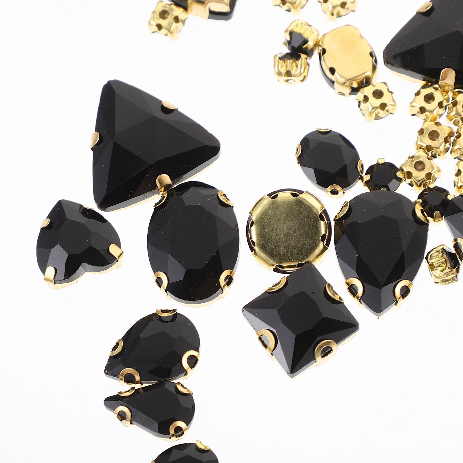 

130 Pcs Sewing Glass Claw Drill Rhinestone Crafts Decorations Black Rhinestones for Clothes
