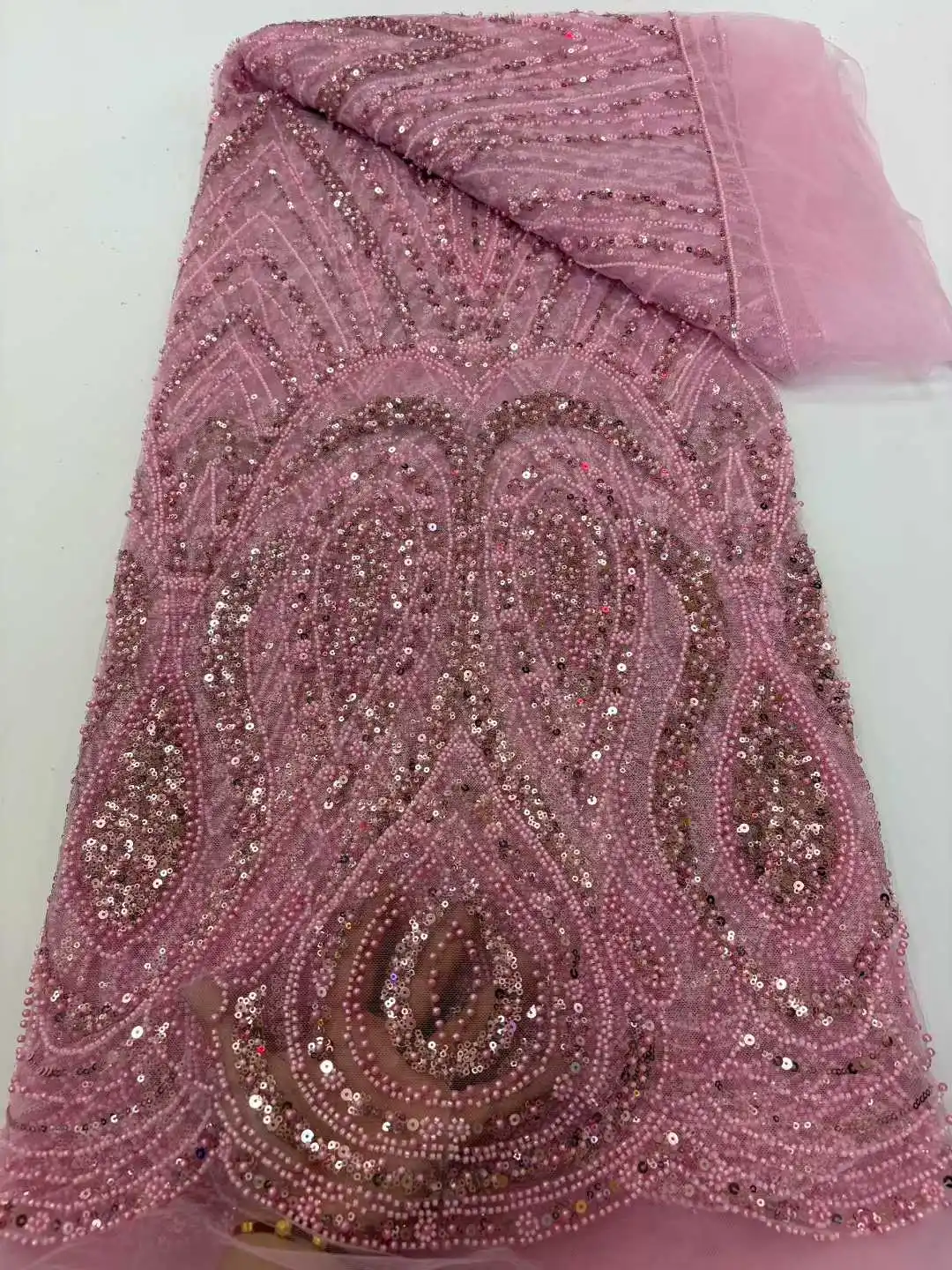 

Роскошное французское сетчатое кружево ручной работы с вышивкой бисером и блестками, высококачественная ткань для изготовления свадебного платья для женщин