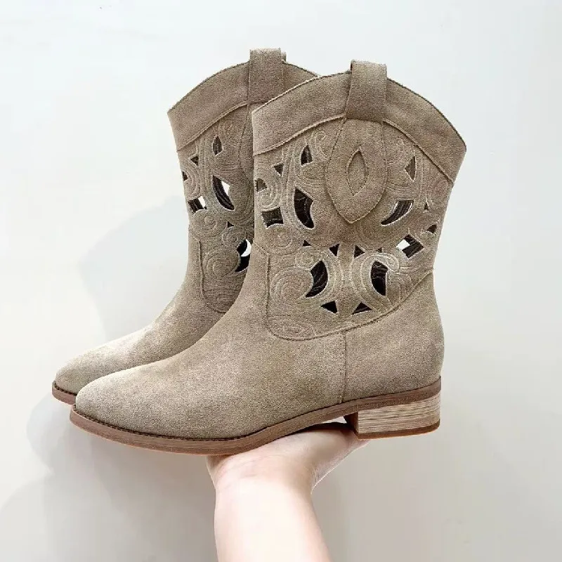 

Винтажные женские ботинки с острым носком и полой вышивкой, модные рыцарские сапоги из искусственной замши на массивном корне, легкие дизайнерские ботильоны