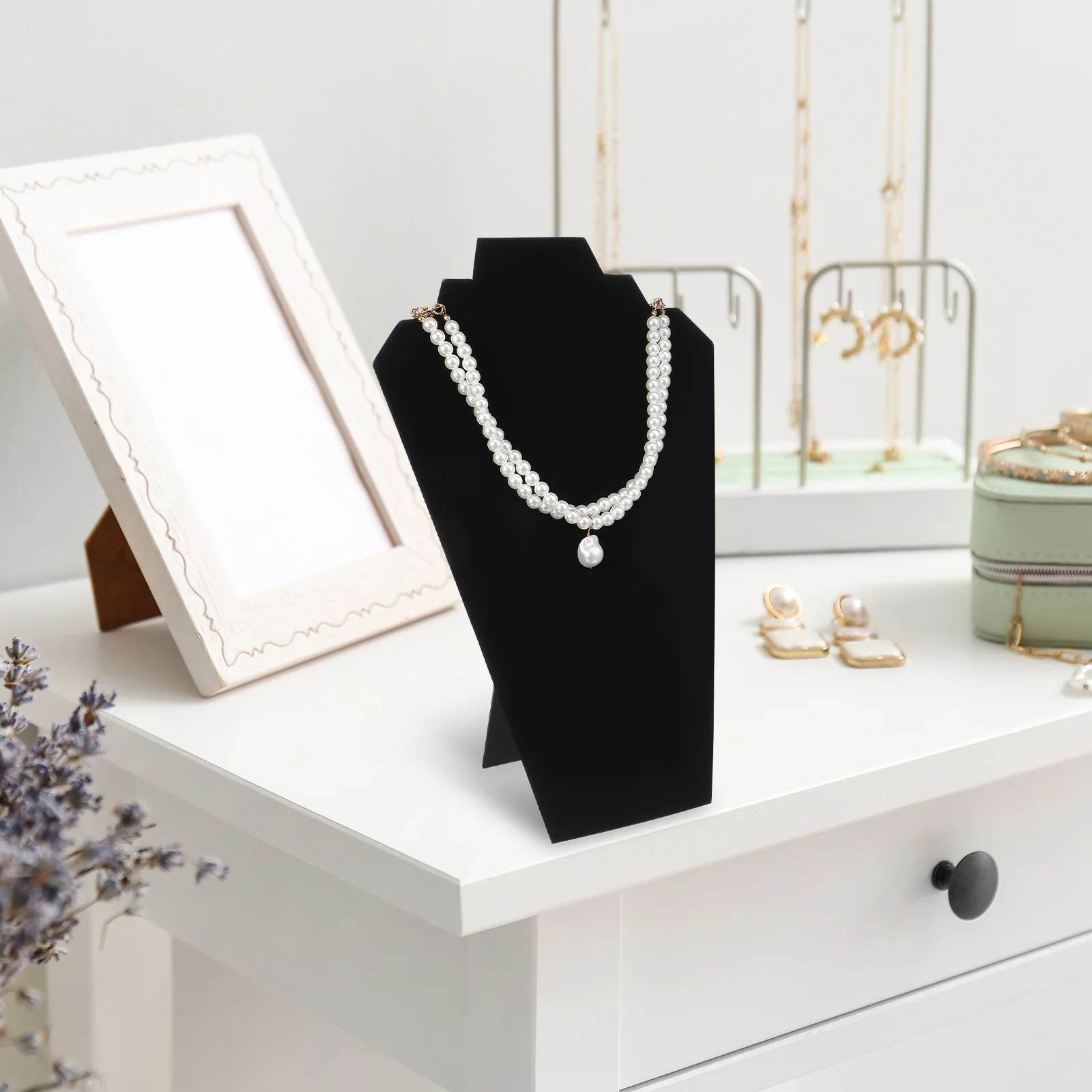 

Black Necklace Premium Jewelry Organizer Multi-Layered For Retail Home Use Jewelry Display Stand Pendant Display Stand