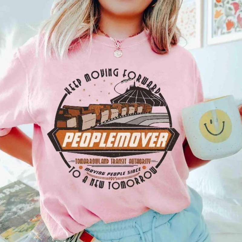 

Disney 2026 New Space Mountain PeopleMover Moves on Модная женская футболка с принтом в стиле ретро, свободный топ больших размеров с короткими рукавами и круглым вырезом