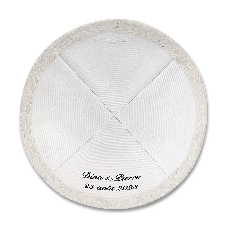 Bestickte Leinen-Kippa für Hochzeiten - close-up view
