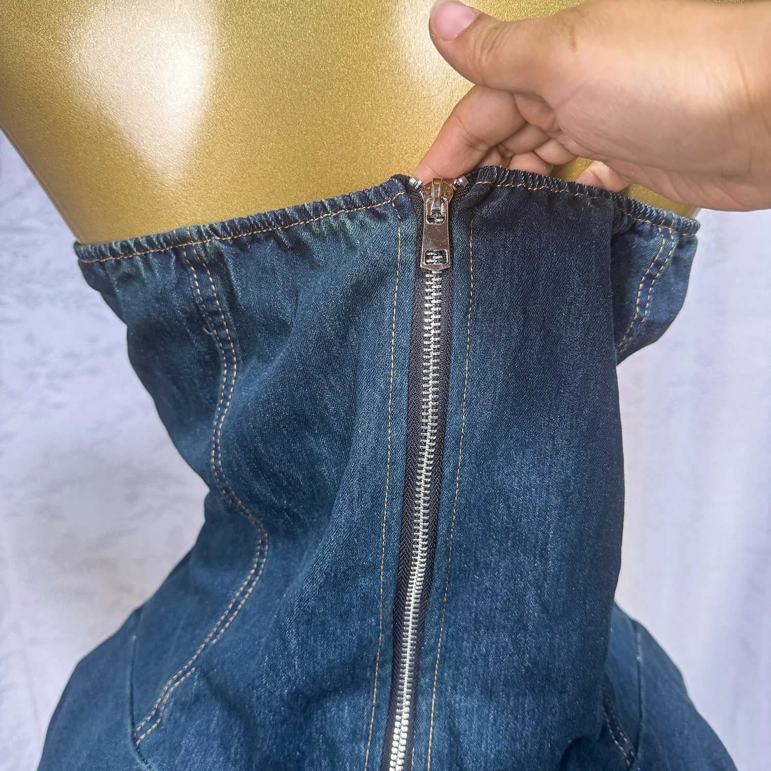 2025 ฤดูร้อนใหม่แฟชั่นสาวเซ็กซี่ร้อน Strapless DENIM Jumpsuit และผู้หญิง Off-the-shoulder LACE-up Design jumpsuit กางเกงขาสั้น