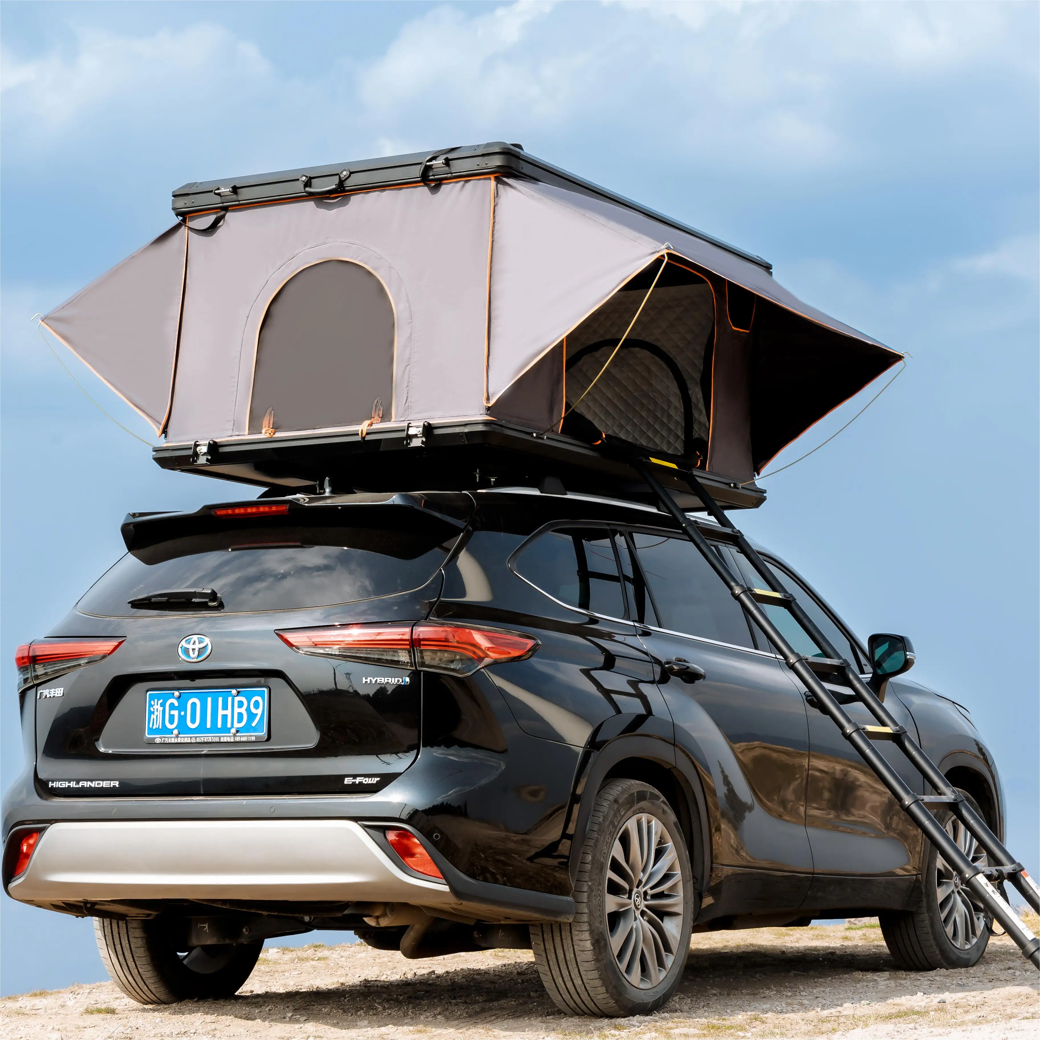 Automatic Big Space FiberGlass Waterproof Travel Car SUV Outdoor Car Roof Top Tent