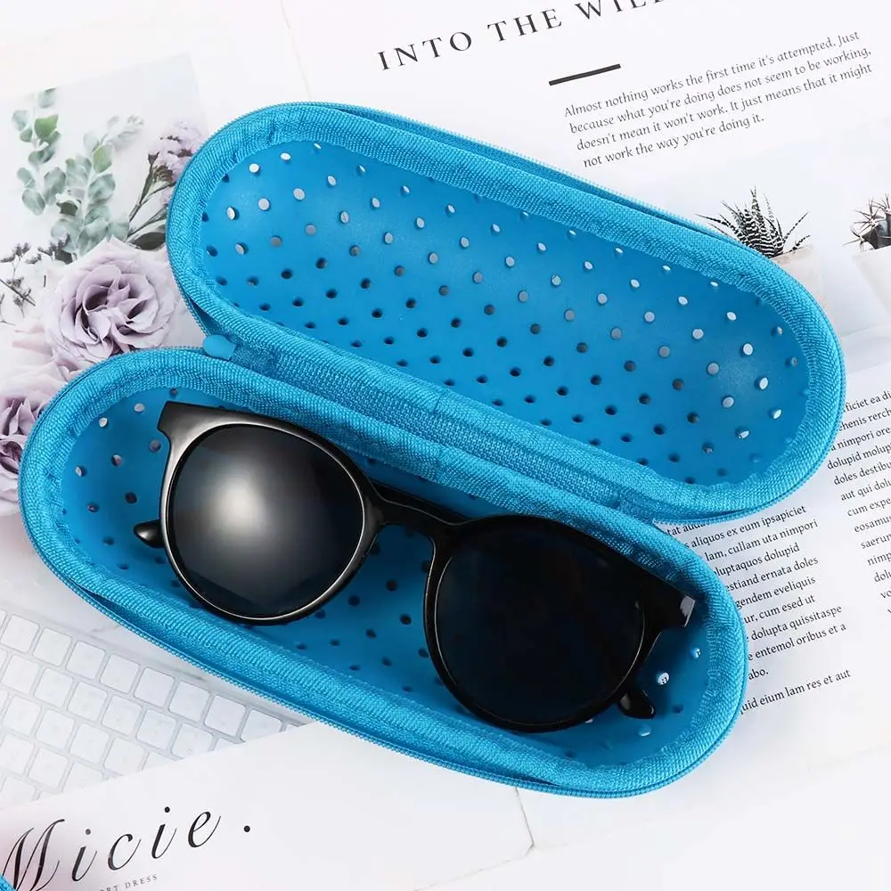 

Hollow Swim Goggle Case EVA Portable Zipper Eyeglasses Case Lightweight Hooks not included Glasses Protective Case
