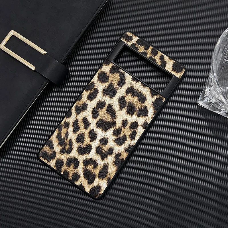 Luxury Leopard Snake Skin Crocodile Phone Case For Google Pixel 7 7Pro 8 8Pro Pro Shockproof Back Cover