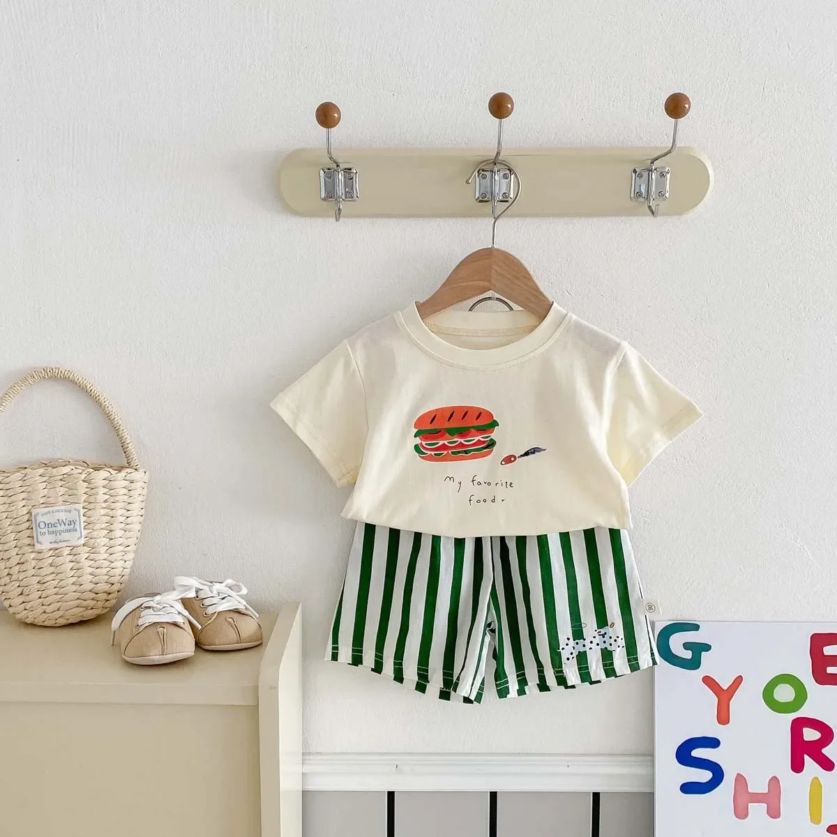 Boys' Summer Thin Hamburger Print Set, Korean Version Short Sleeved Top, Striped Shorts Two-piece Set for Infants and Girls