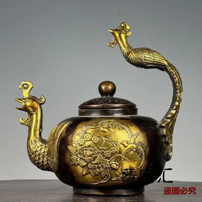Qing Qianlong ancient copper gilt phoenix wears peony double phoenix Heming teapot full wine pot copper pot