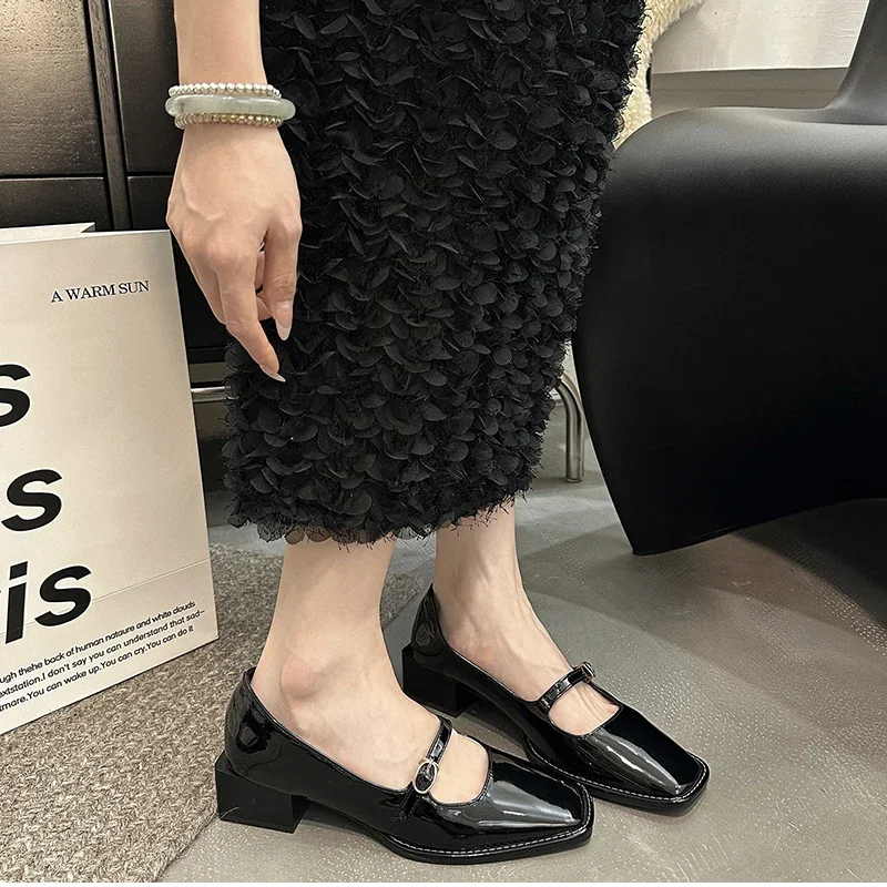 أحذية نسائية ربيعية جديدة بكعب سميك لعام 2025 أحذية ماري جين موضة الضحلة بمقدمة مربعة للسيدات أحذية أنيقة لحفلات الزفاف #5