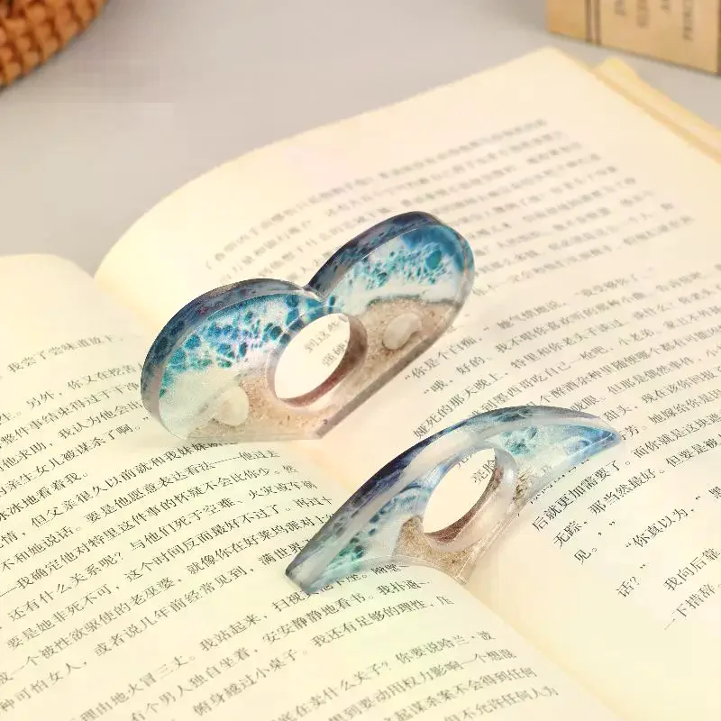 1Pcs Creative Ocean Beach Book Page Holder Reading Aid Thumb Book Support Book Expander School Supply Convenient Resin Durable