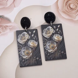 Black Acrylic 3d Print Design White Flower Earrings For Women Vintage Elegant Trends 2026 Lightness Charming Jewelry Party Gift
