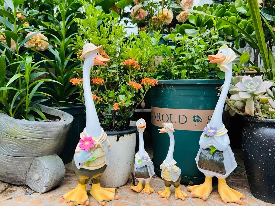 Pastoral creative duck desktop ornament living room outdoor home accessories balcony courtyard garden landscaping decoration