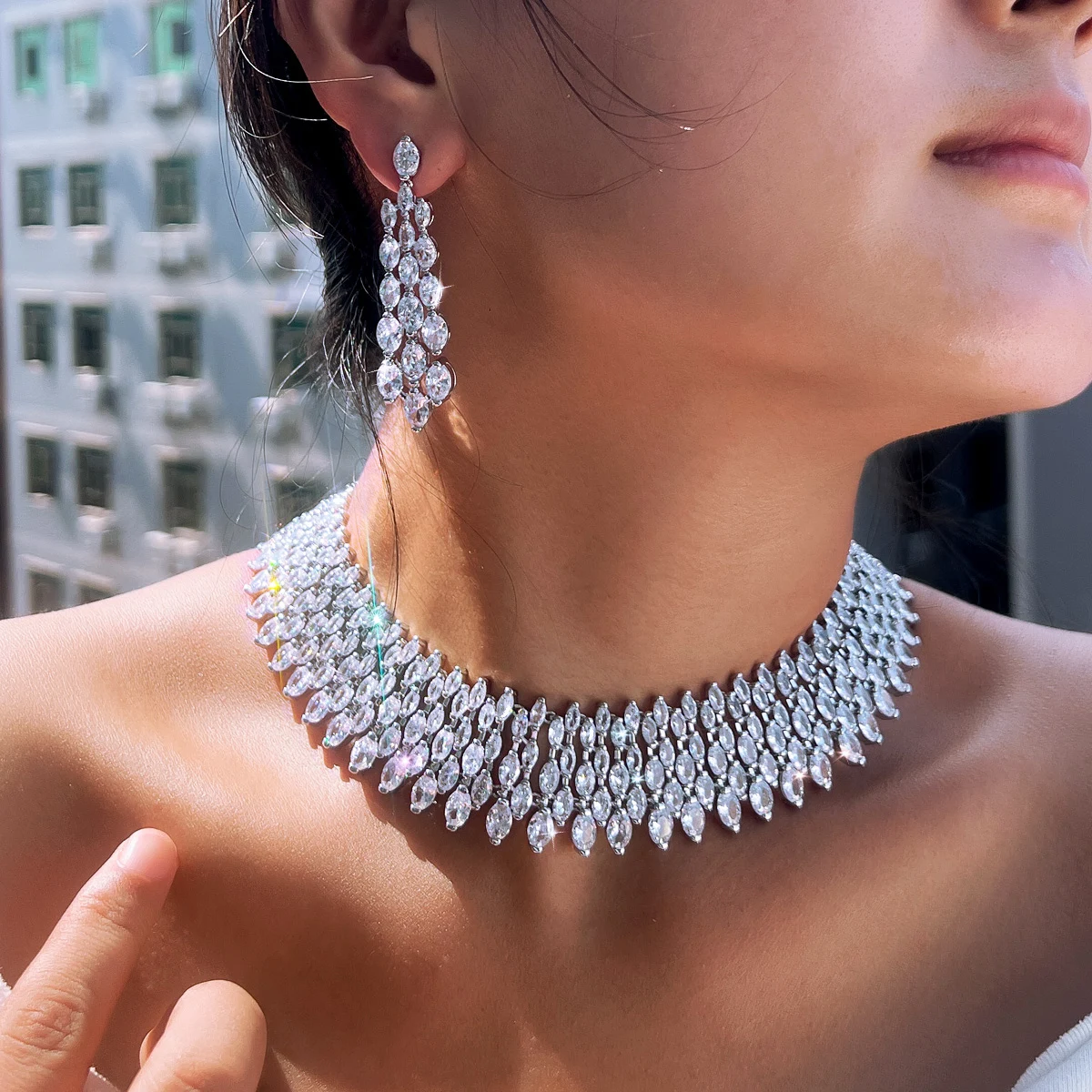 CWWZircons Prachtvolle 5A Kubikzirkonia-Besetzte Große Massive Braut-Choker-Halskette und Ohrring-Sets für Damen Party Hochzeitsschmuck T0841 – Detail 3