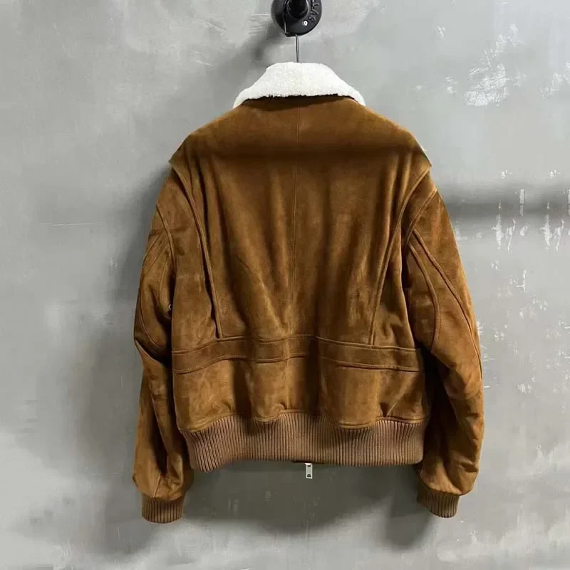 Hoge kwaliteit echt leren jas Suède schapenvacht Korte lengte Omgeslagen kraag met grote zakken Intensiveringsstijl