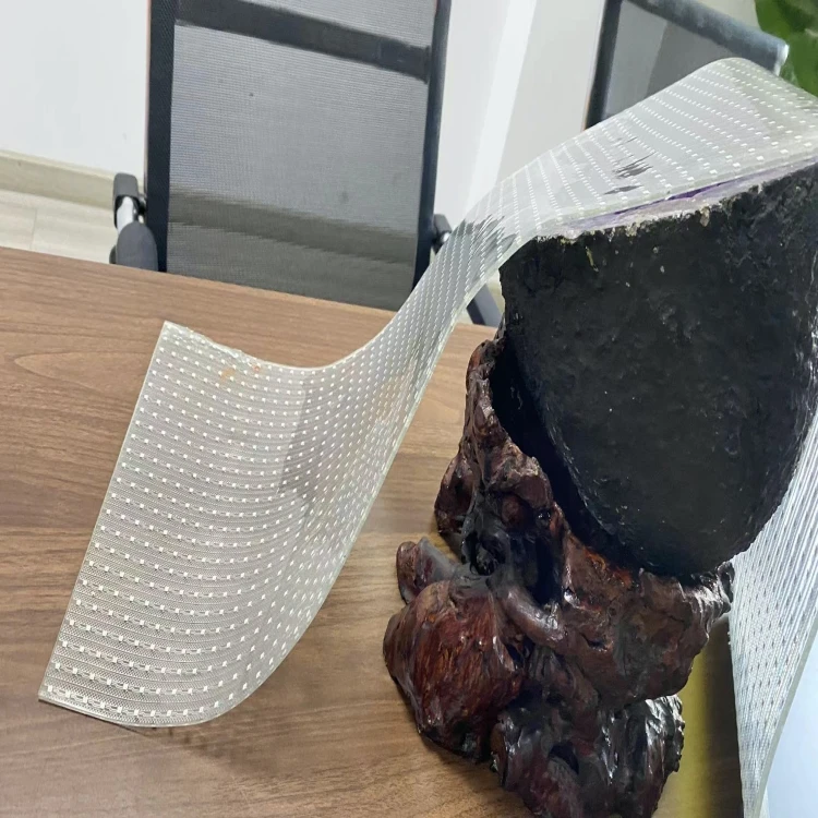 Ekran LED z przezroczystej folii TFL, do użytku wewnątrz i na zewnątrz, miękki, zwijany, kryształowy.