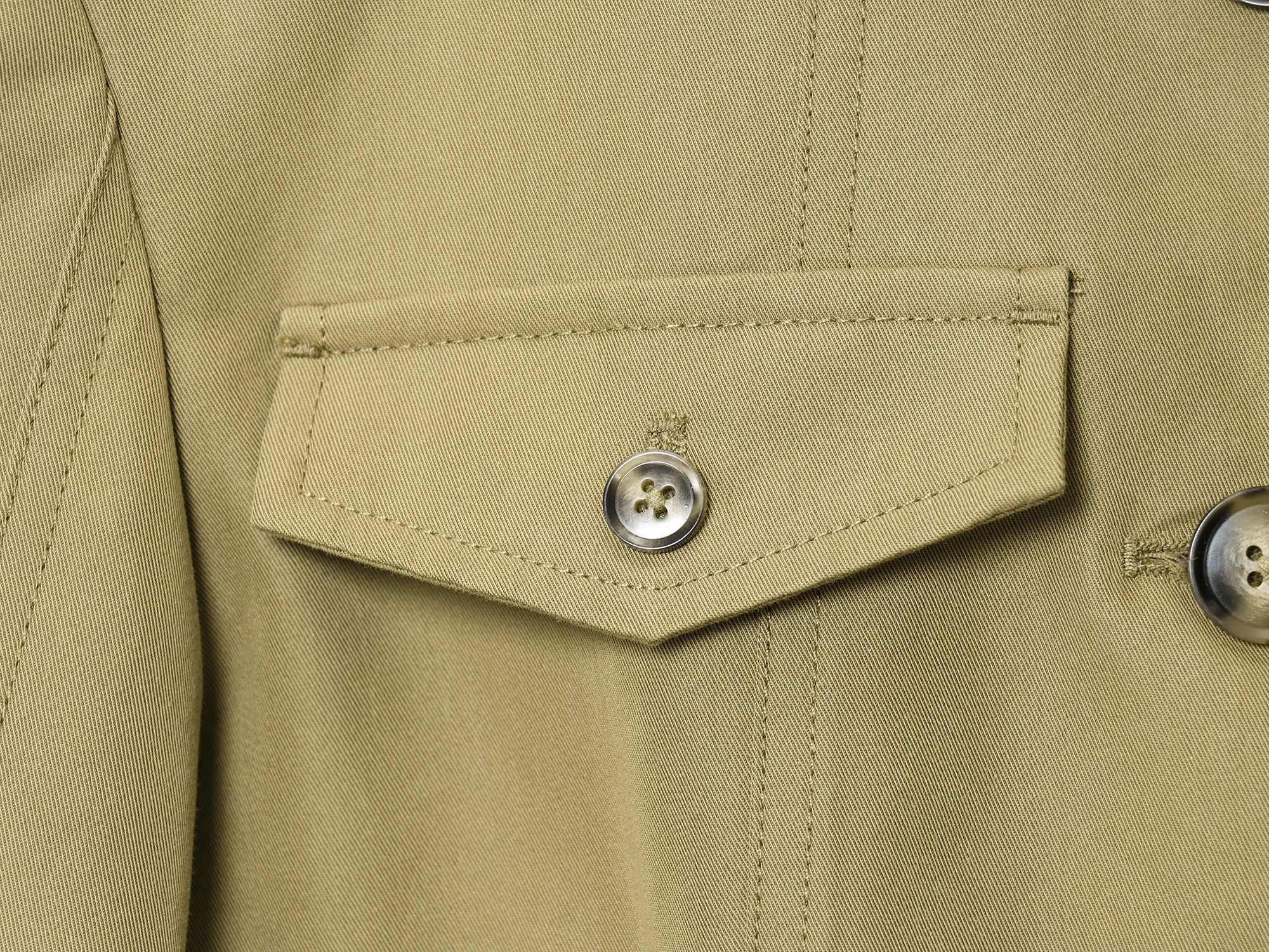 Neue Herbst-Damenbekleidung 2025, im europäischen und amerikanischen Stil, taillierte, modische, mit Riemen verzierte Taschenjacke