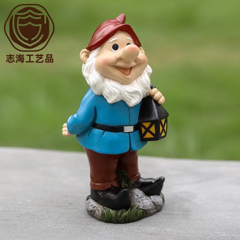 

Lantern Carrying Dwarf Ornament Garden Outdoor Decoration Housewarming Gift Resin Handicrafts