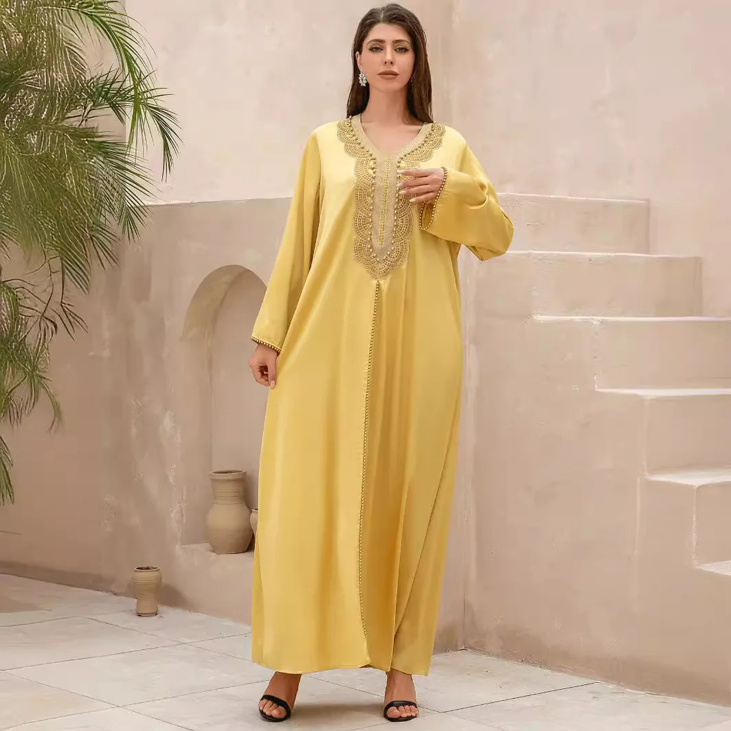 ZD071 Arab Apparel Women's Robe V-neck Nail Bead Long Sleeve Muslim Fashion Dress