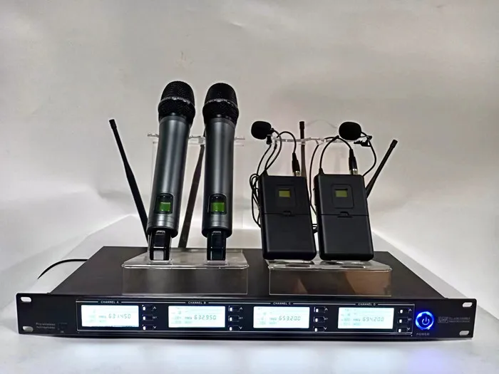 TKG 4 canali apparecchiature audio karaoke cuffia lavalier concerto all'aperto Microfono wireless senza fili sistema uhf professionale
