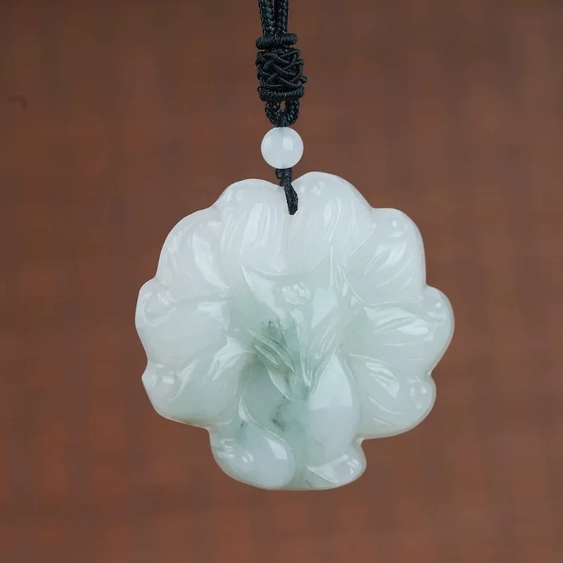 Tianshan Cui Jade Nine Tailed Fox Little Nine Tailed Fox Necklace Pendant Fashion Jewelry Accessories Men Women Gifts Amulet