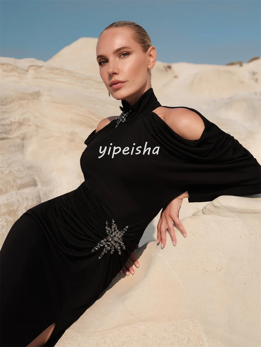 Maillot formel Sexy personnalisé, fait à la main, fleur, strass, ligne a, col haut, robes longues, robes d'occasion sur mesure, haute qualité