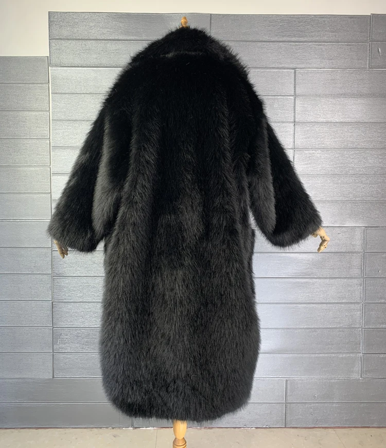 Lautaro Winter Long Oversized Pink Thick Warm Soft Shaggy Fluffy Faux Fur Coat Women Pockets Lapel Loose Sweet Cute Fashion 2022
