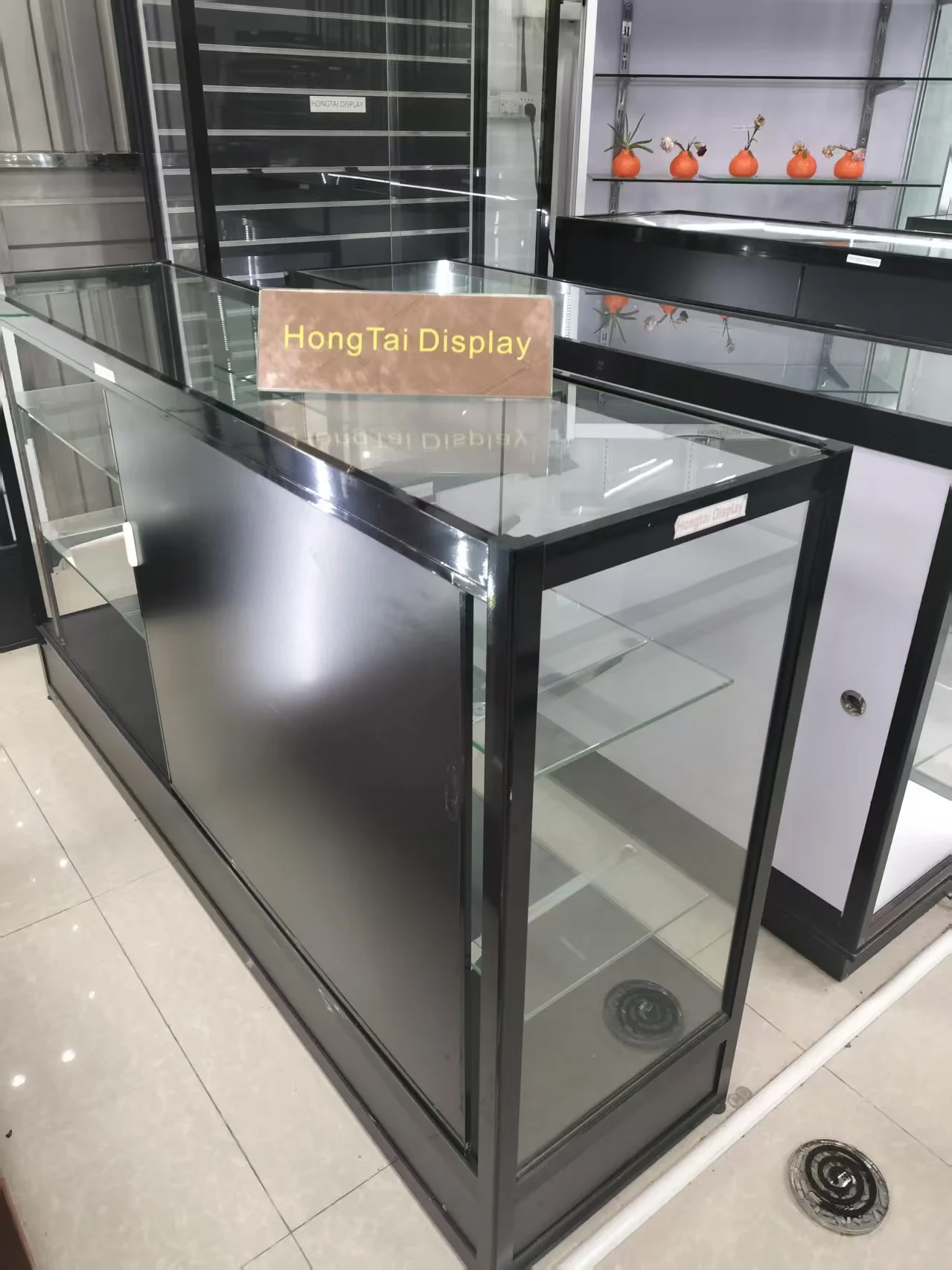 Custom.Extra Vision Glasvitrine Einzelhandelsvitrine Verstellbare Regale mit Spiegelschiebetür für Boutique-Glastheke