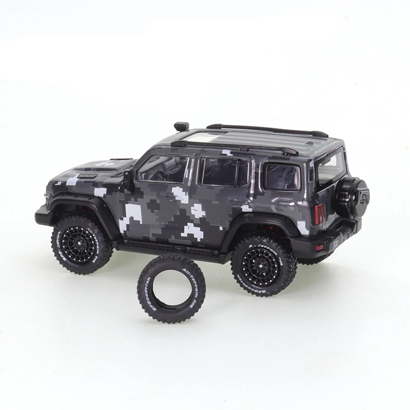 XCARTOYS1/64 Tank 300 Ranger Version Gray Digital Camouflage Kids Xmas Gift Toys for Boys Cars Alloy Motor Vehicle Diecast Model