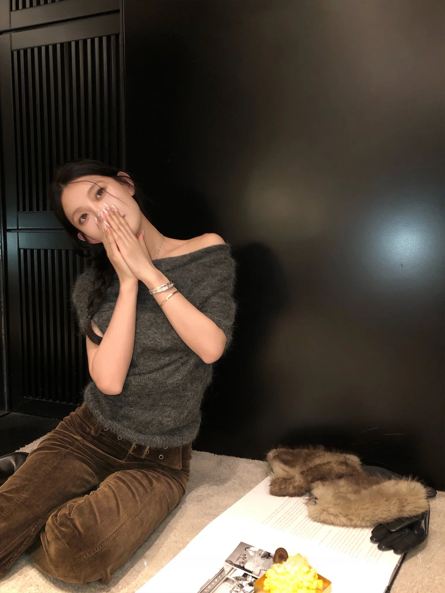 

Loose Women's Knitted Sweater oulder Bared Asymmetrical Design Mouton Collar Winter Faion Casual Sle Nylon Wool Blend